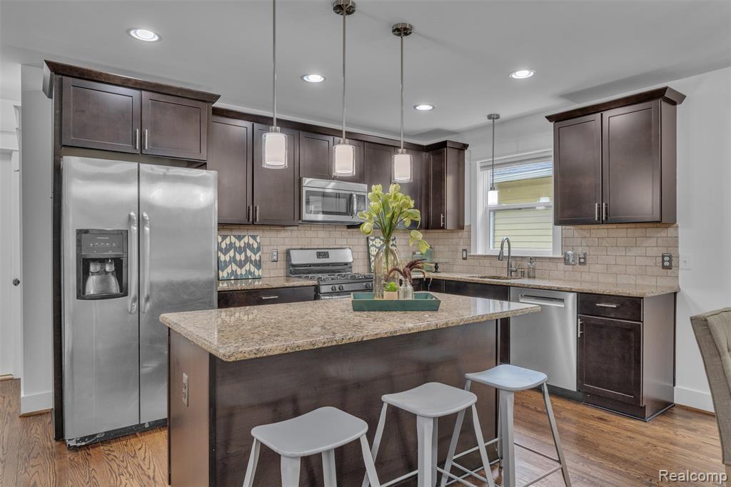715 Gardenia Avenue, Royal Oak, MI 48067 — Photo 18
