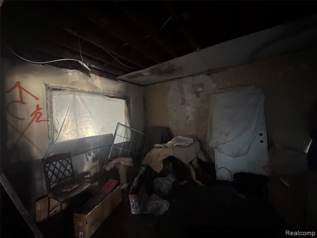 5865 Seneca Street, Detroit, MI 48213 — Photo 6