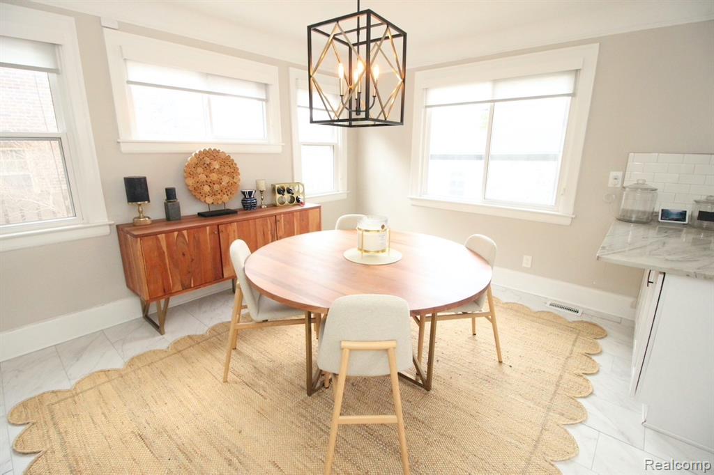 1383 Bishop Road, Grosse Pointe, MI 48230 — Photo 16