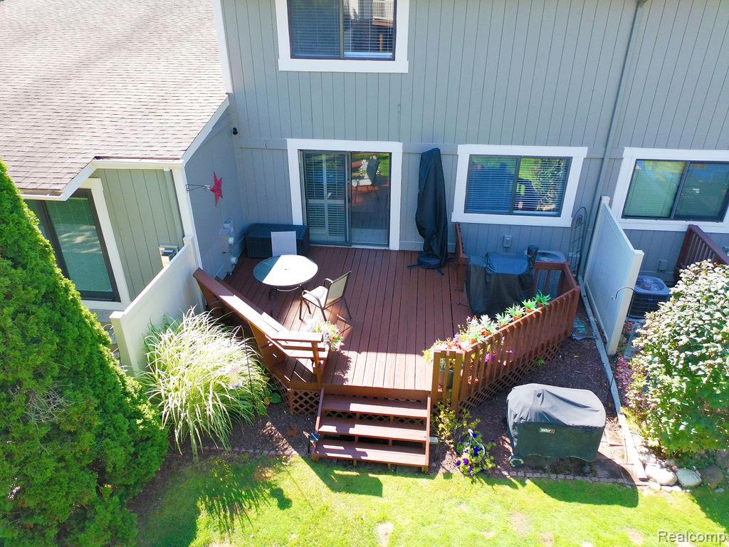 886 Yorktown Court, Northville, MI 48167 — Photo 41