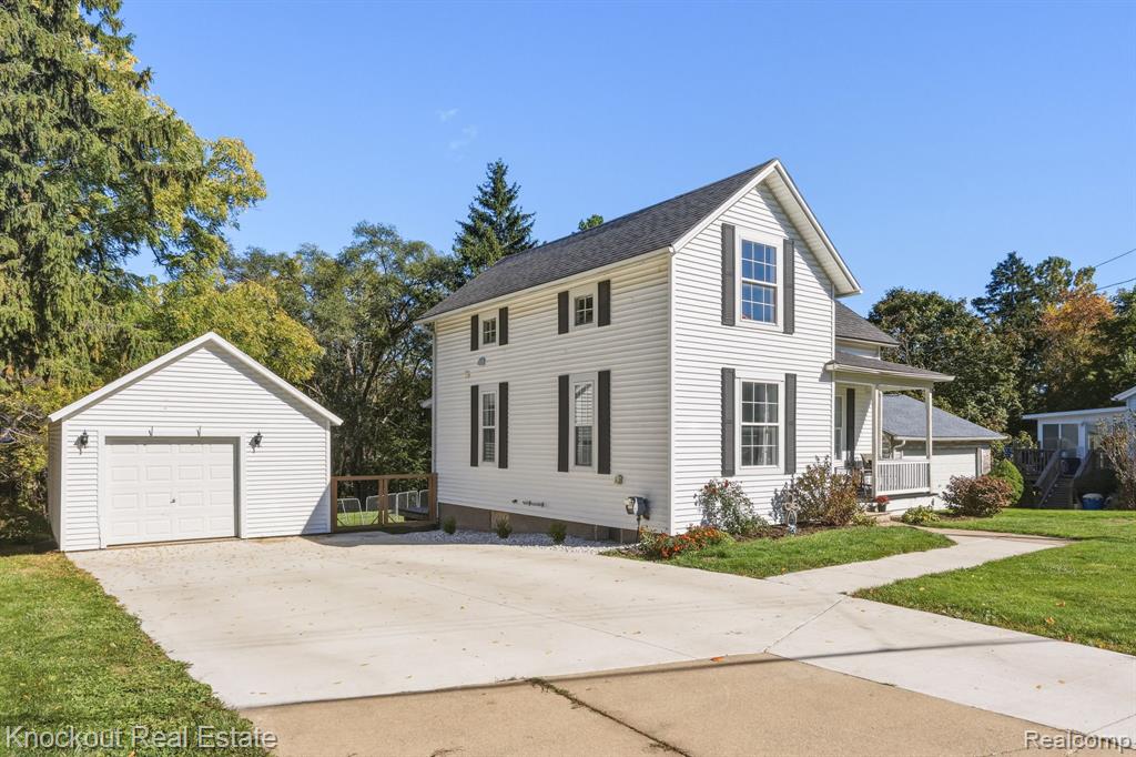 1140 W Tuscola Road, Frankenmuth, MI 48734
