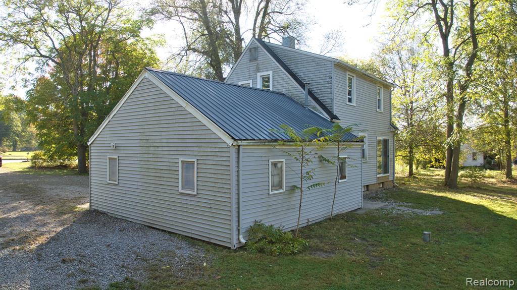 4455 N Genesee Road, Flint, MI 48506 — Photo 32