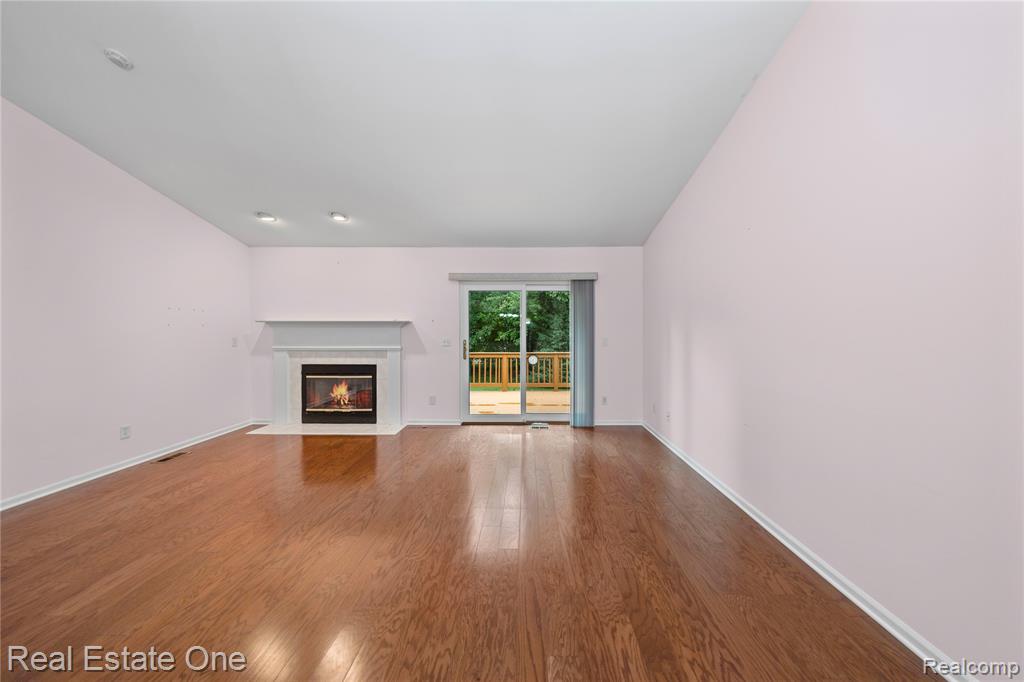 41432 Haggerty Woods Court, Canton, MI 48187 — Photo 6