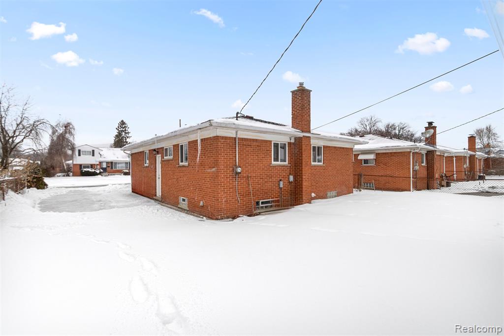 8932 Wormer, Redford, MI 48239 — Photo 31