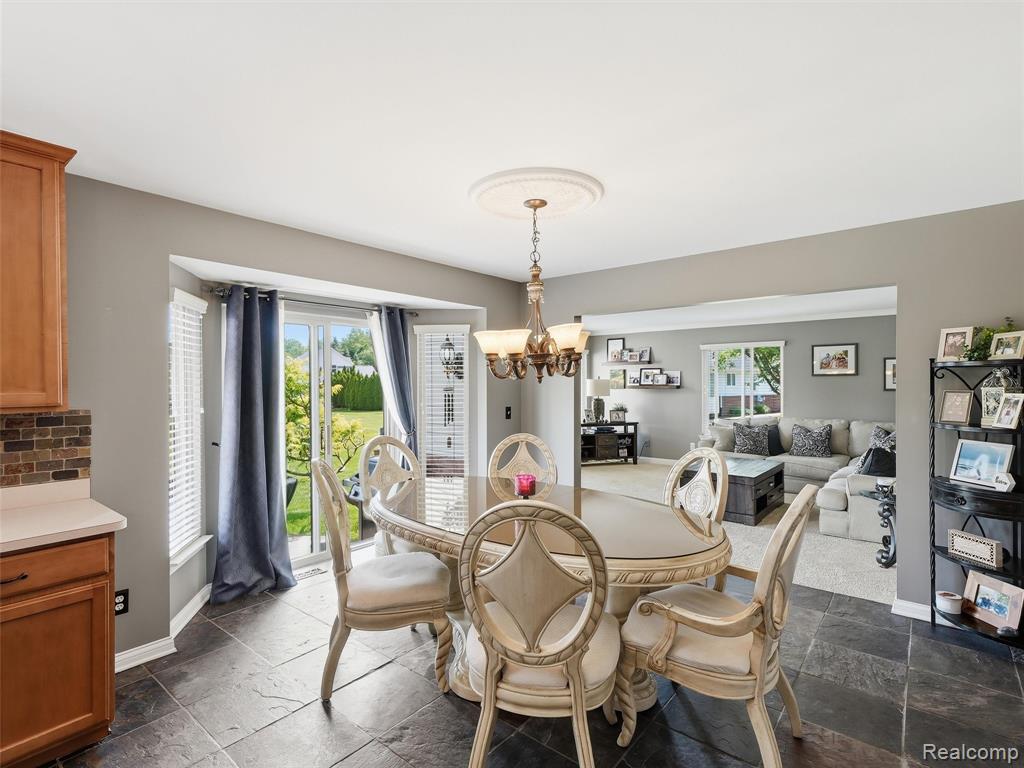 23621 Crescent Ridge Drive, New Boston, MI 48164 — Photo 11