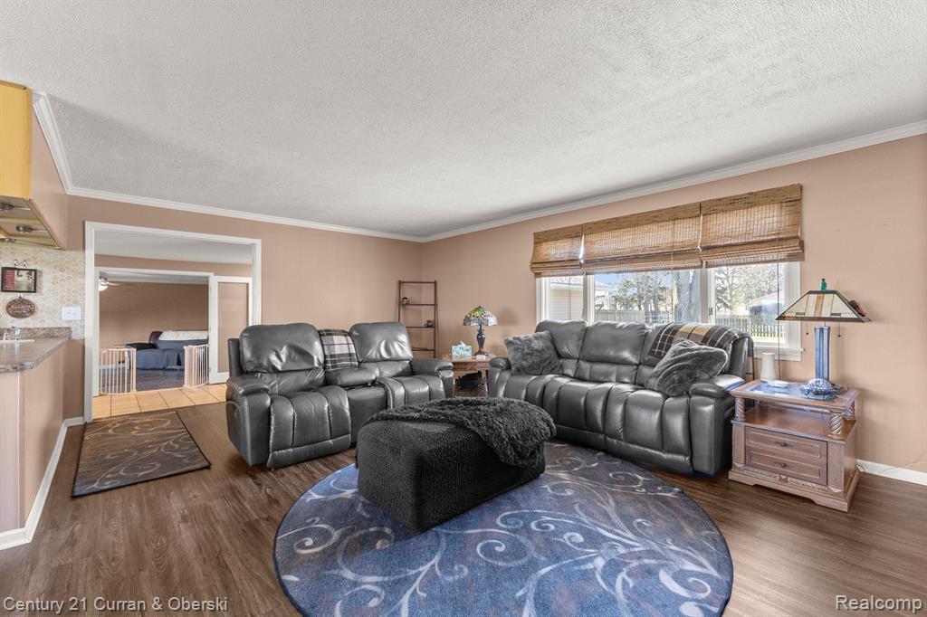 7652 LABO Road, South Rockwood, MI — Photo 5