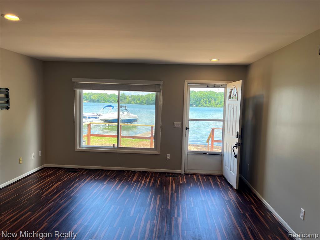 7920 Detroit Boulevard, West Bloomfield, MI 48323 — Photo 15