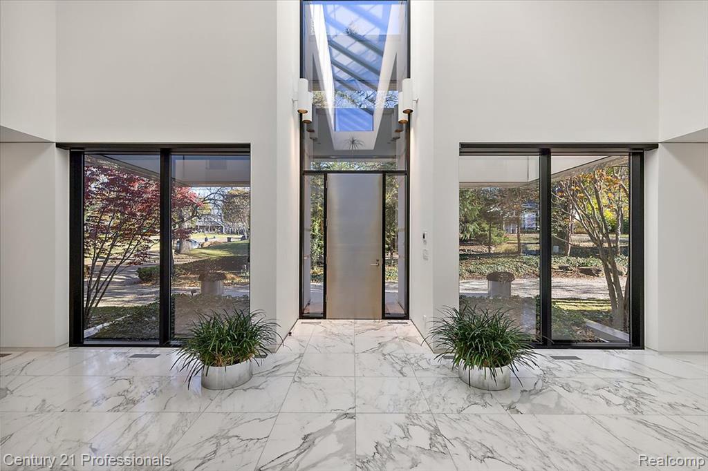 5904 Wing Lake Road, Bloomfield Hills, MI 48301 — Photo 30