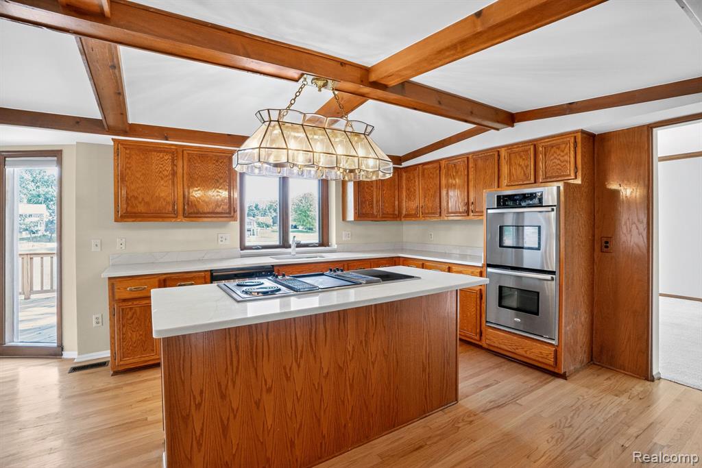 48342 Lake Valley Drive, Shelby Twp, MI 48317 — Photo 12
