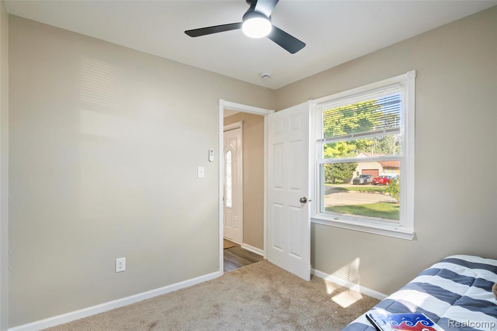 8818 Clippert Street, Taylor, MI 48180 — Photo 28