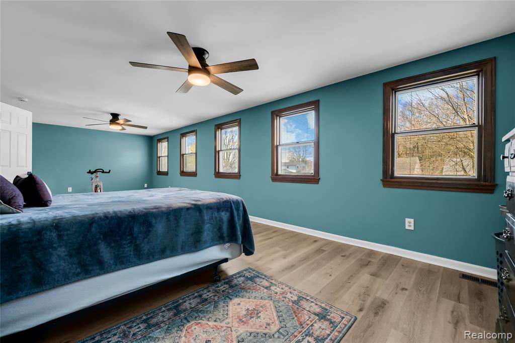 9447 Continental Drive, Taylor, MI 48180 — Photo 32