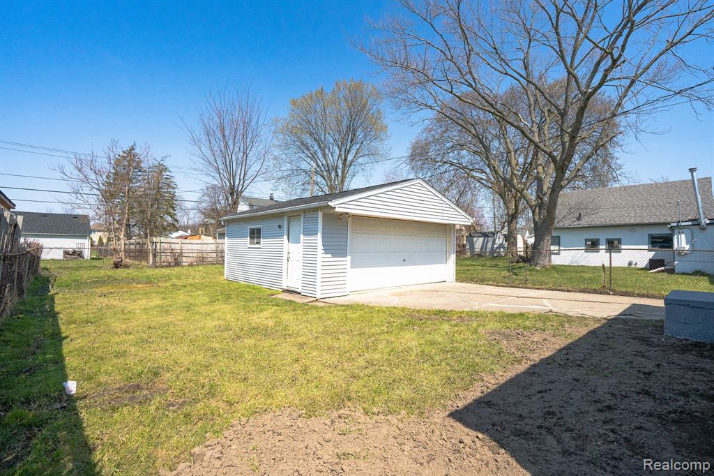 7431 ANNA Avenue, Warren, MI 48092 — Photo 19