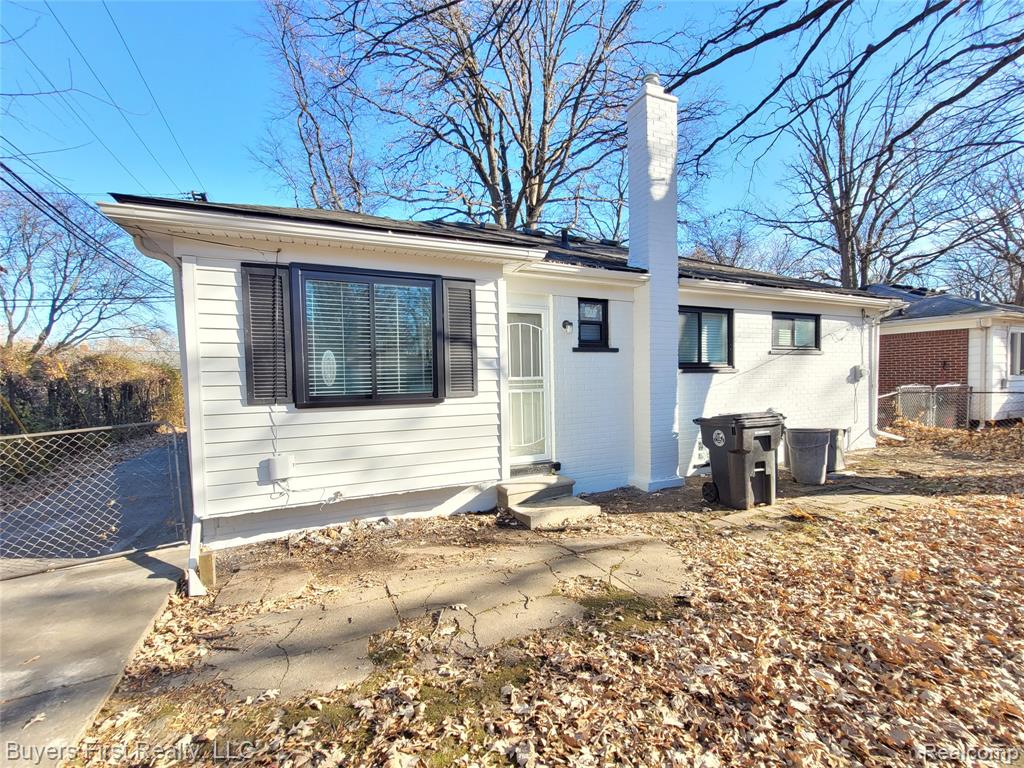 21741 Church Street, Oak Park, MI 48237 — Photo 19