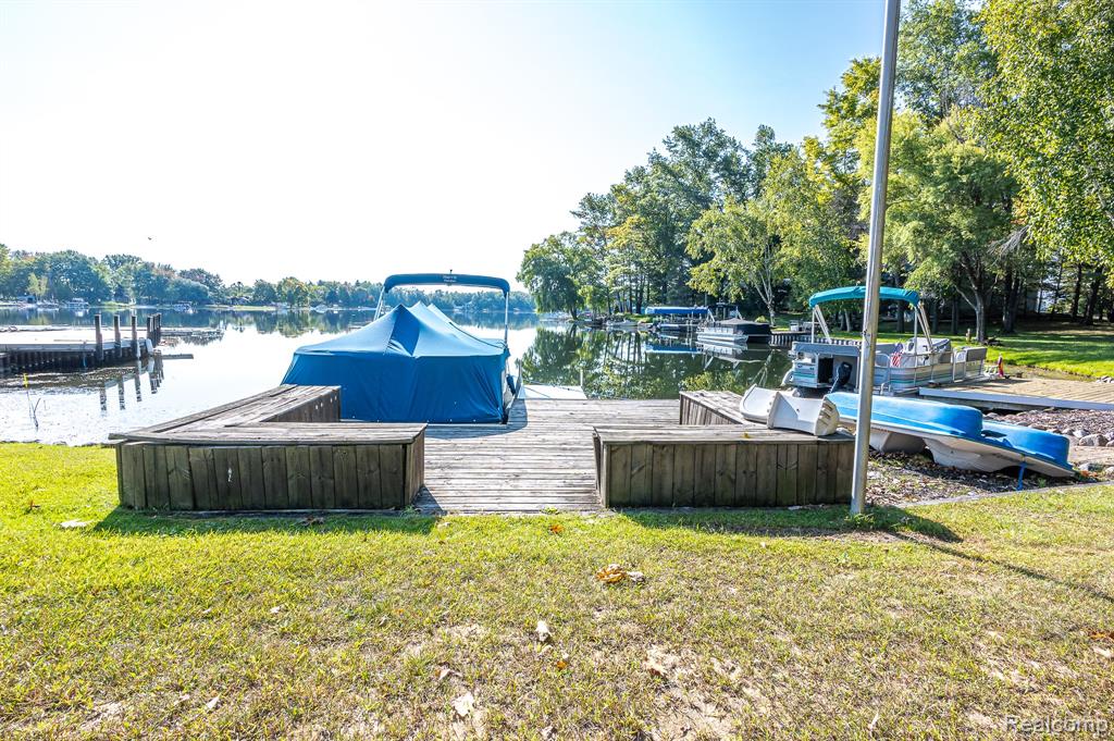 4649 Queens Way, Gladwin, MI 48624 — Photo 29