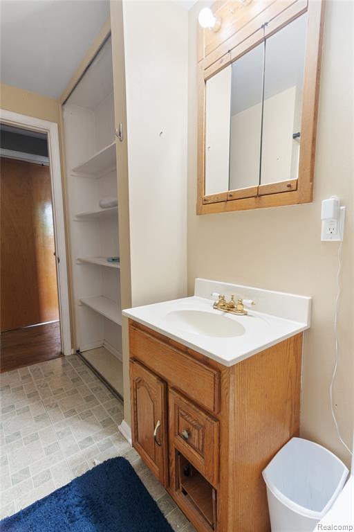 927 Piper Drive, Saginaw, MI 48604 — Photo 21