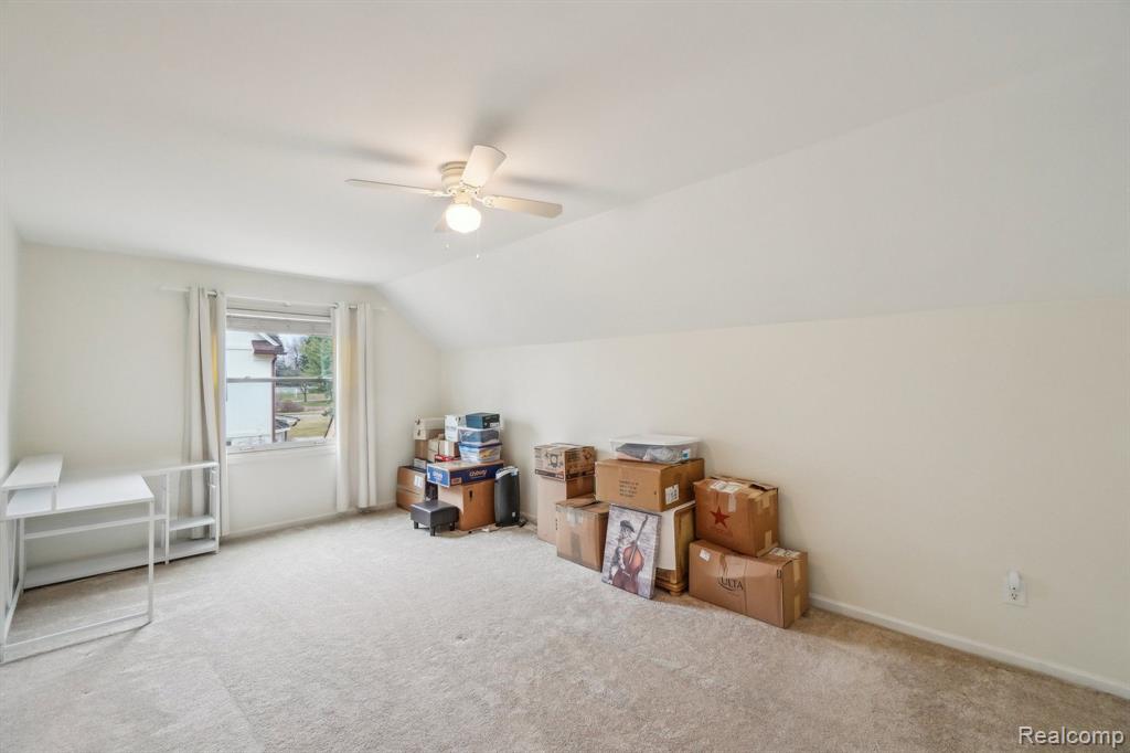 6847 HUBBARD Circle, Clarkston, MI 48348 — Photo 33