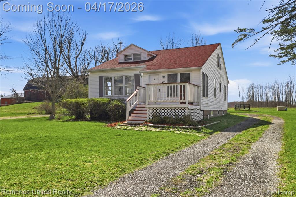 8375 Denton Hill Road, Fenton, MI 48430 — front exterior