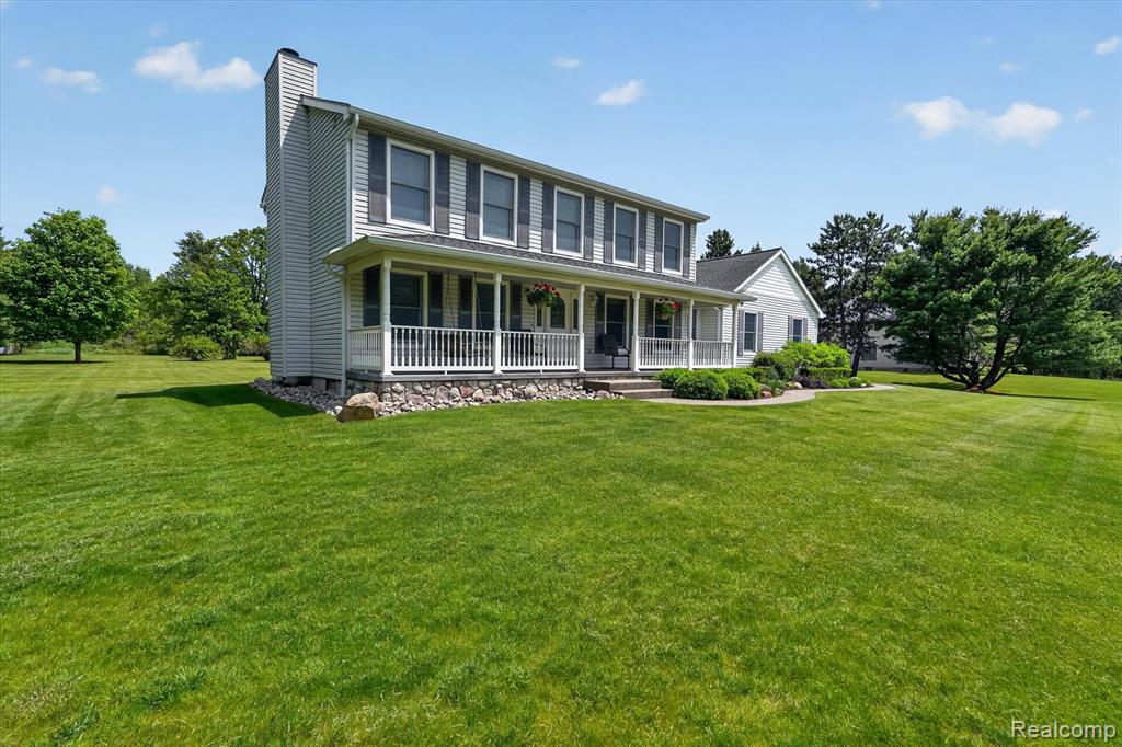 2724 Ore Valley Drive, Hartland, MI 48353 — Photo 3