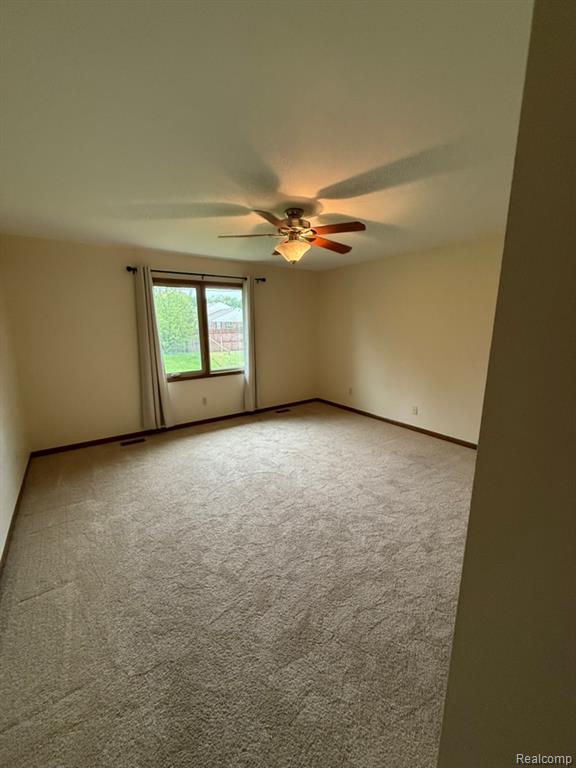 39762 Lembke Drive, Sterling Heights, MI 48313 — Photo 17