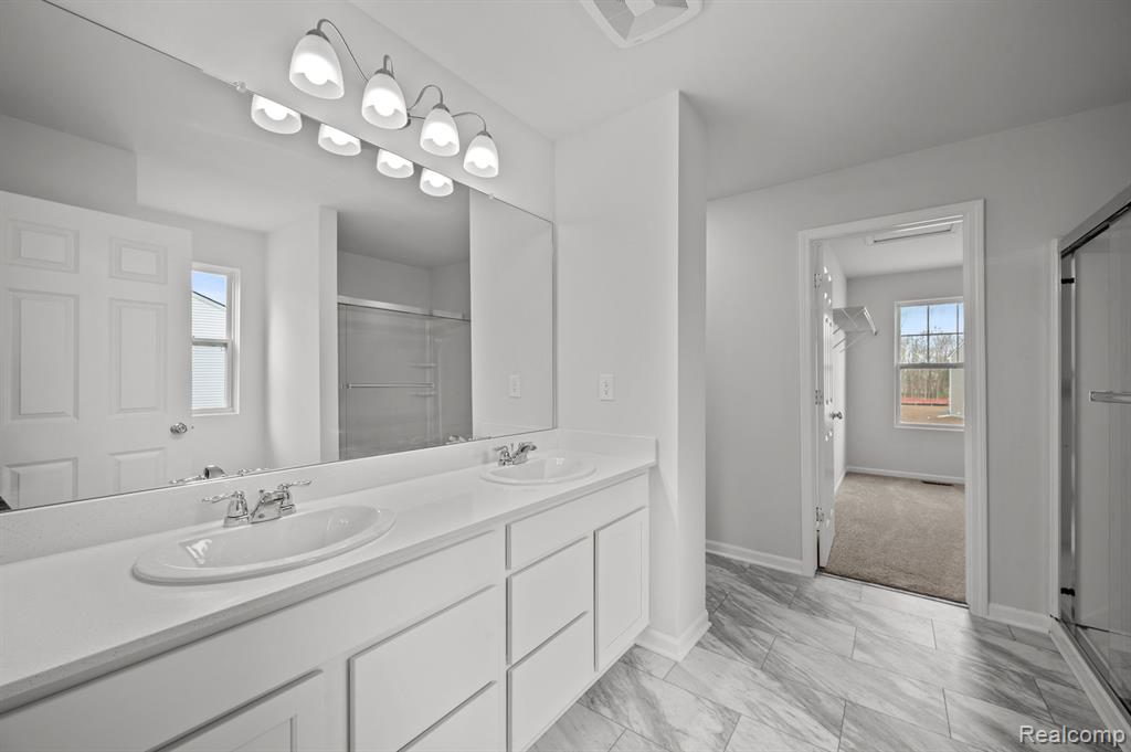 4286 Oak Street, Grand Blanc, MI 48439 — Photo 13