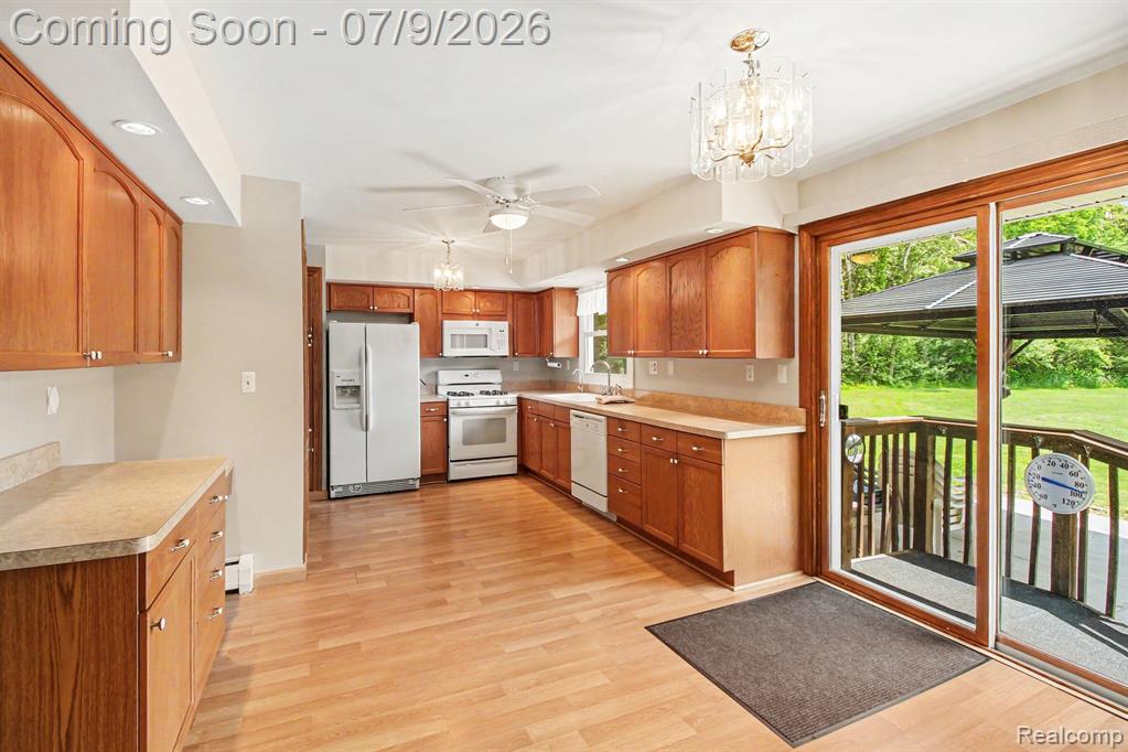 2176 Kingston Drive, Pinckney, MI 48169 — Photo 7