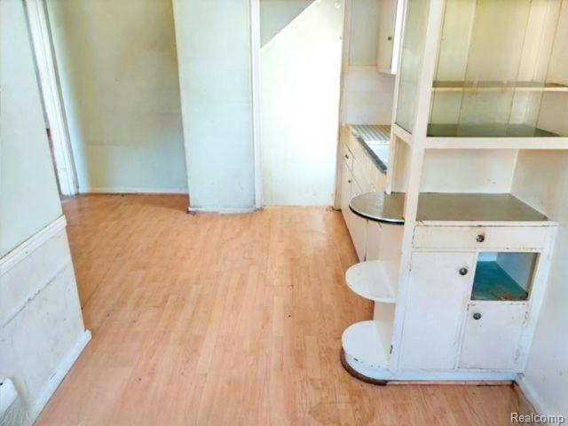 4230 Longtin Avenue, Lincoln Park, MI 48146 — Photo 6