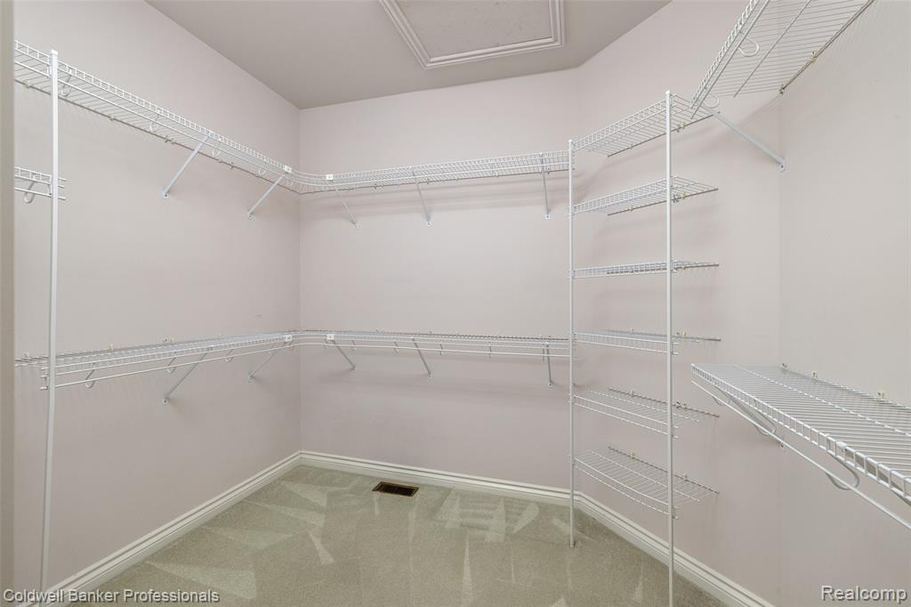 8661 DEERWOOD Road, Clarkston, MI 48348 — Photo 42