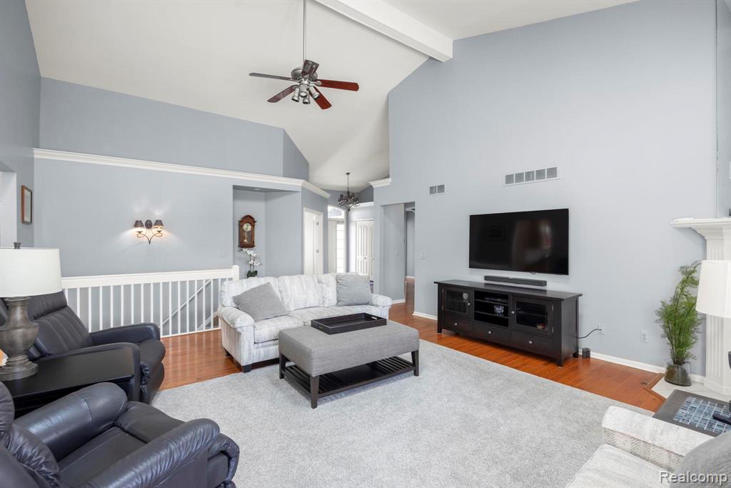 49213 Dunhill Drive, Macomb, MI 48044 — Photo 8