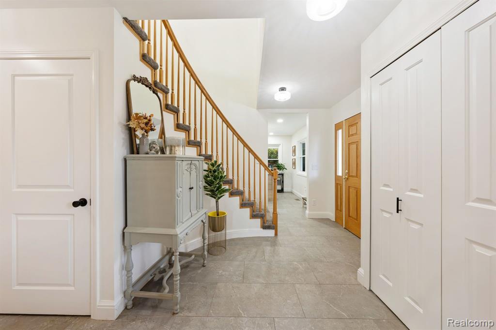 4190 GLEN EAGLES, Ann Arbor, MI 48103 — Photo 3