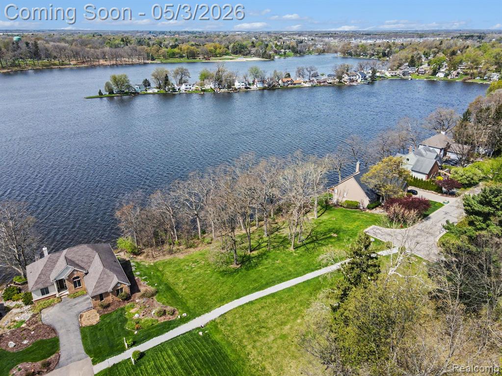 1071 Gasser Court, Howell, MI 48843 — Photo 41