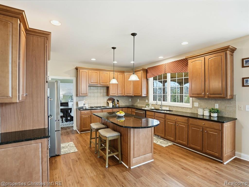 18825 Heather Ridge Drive, Northville, MI 48168 — Photo 15