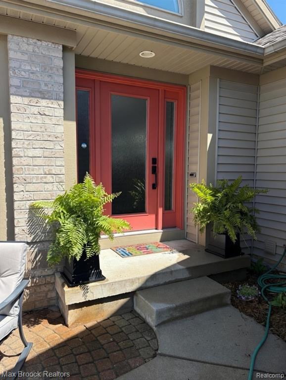 2546 Highridge Lane SE, Grand Rapids, MI 49546 — Photo 2