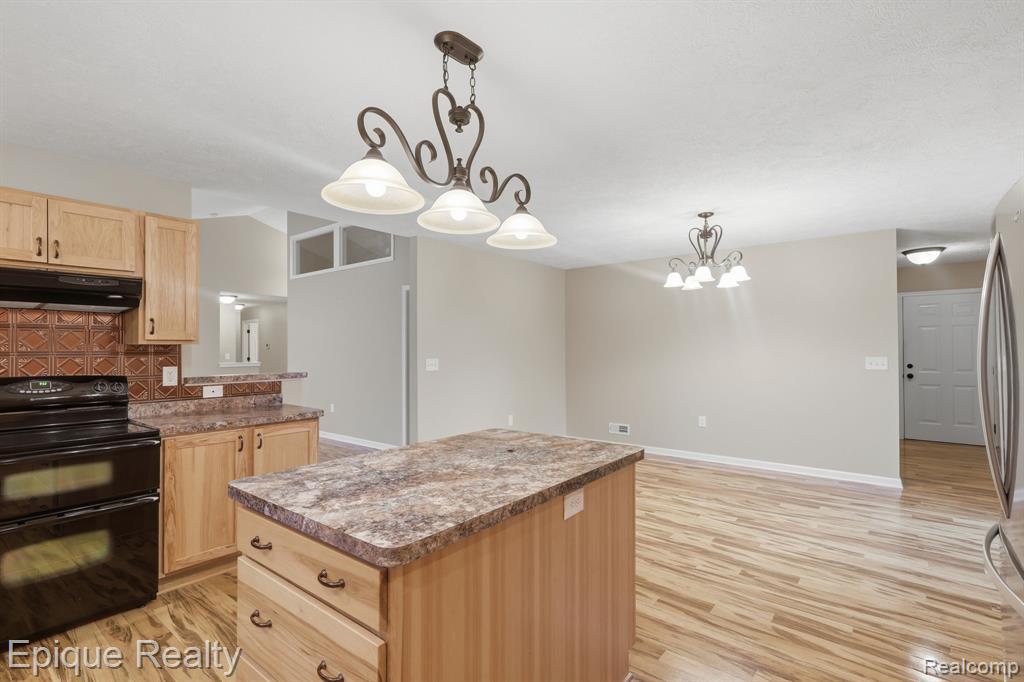 3402 Josephine Lane, Mason, MI 48854 — Photo 8