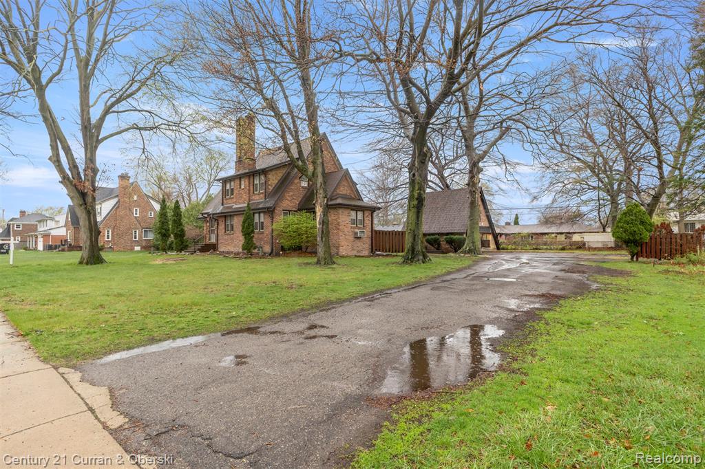 9045 Riverdale St, Redford, MI 48239 — Photo 3