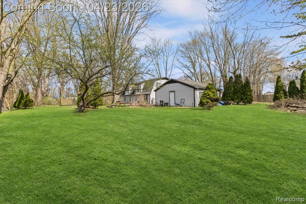47339 Jefferson Avenue, Chesterfield, MI 48047 — Photo 43