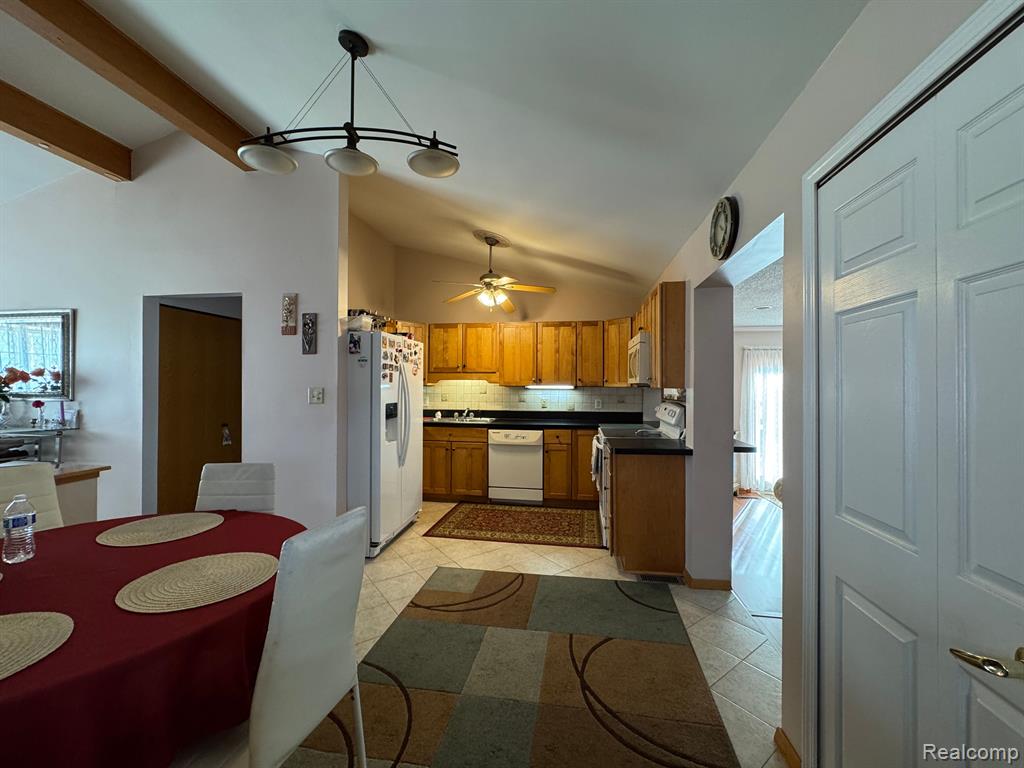 8612 CHRISTINE Street, Warren, MI 48093 — Photo 8