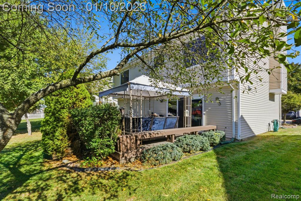 484 Waterbury Court, Belleville, MI 48111 — Photo 26