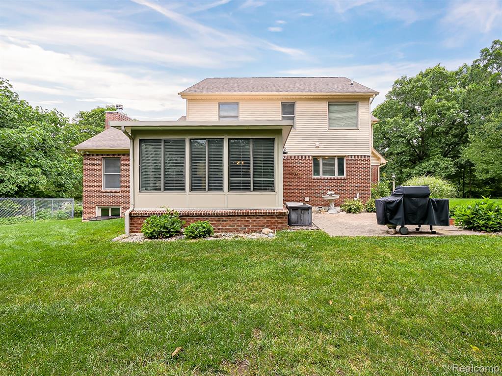 8160 W Gates Street, Bruce, MI 48065 — Photo 22