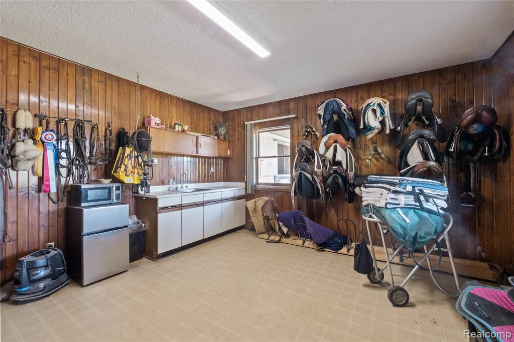 5280 Hosner Road, Oxford, MI 48370 — Photo 14