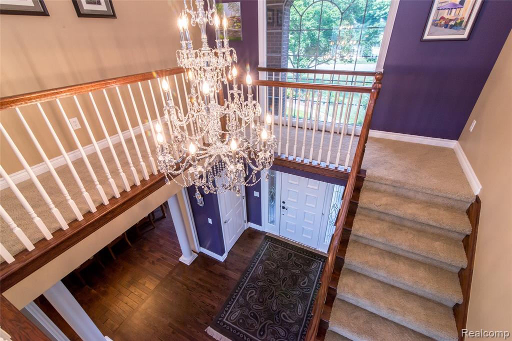 3166 W Beach Lake Drive, Milford, MI, 48380