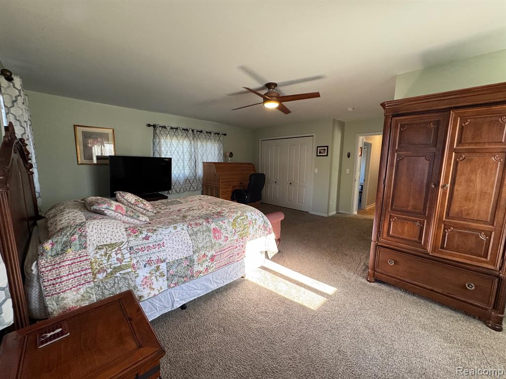 45955 Ecorse Road, Van Buren, MI 48111 — Photo 36