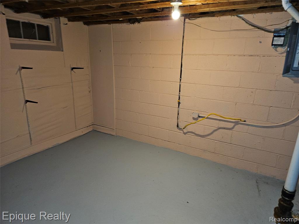 7341 Evergreen Avenue, Detroit, MI 48228 — Photo 13