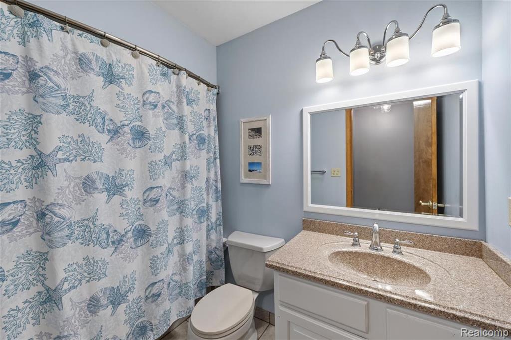 125 Olde Franklin Drive, Howell, MI 48855 — Photo 41