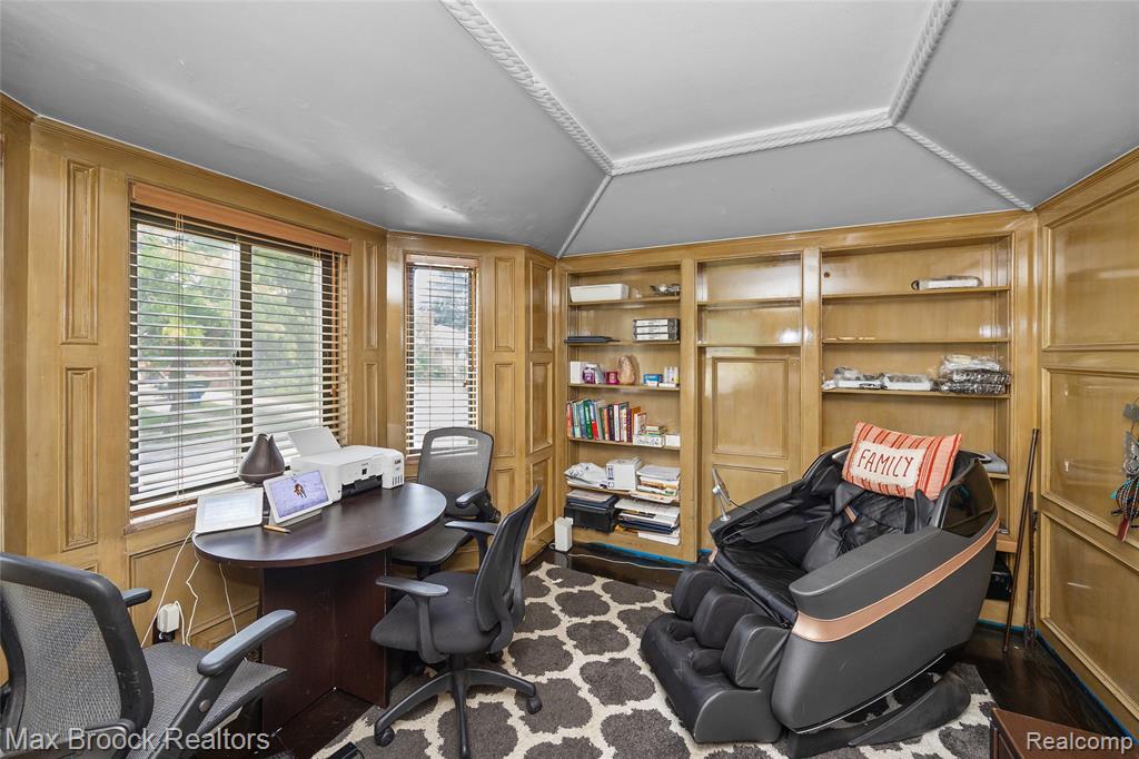 20096 Shrewsbury Road, Detroit, MI 48221 — Photo 10