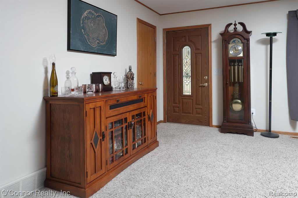 3082 Stoneybrook Lane, Port Huron, MI 48060 — Photo 3