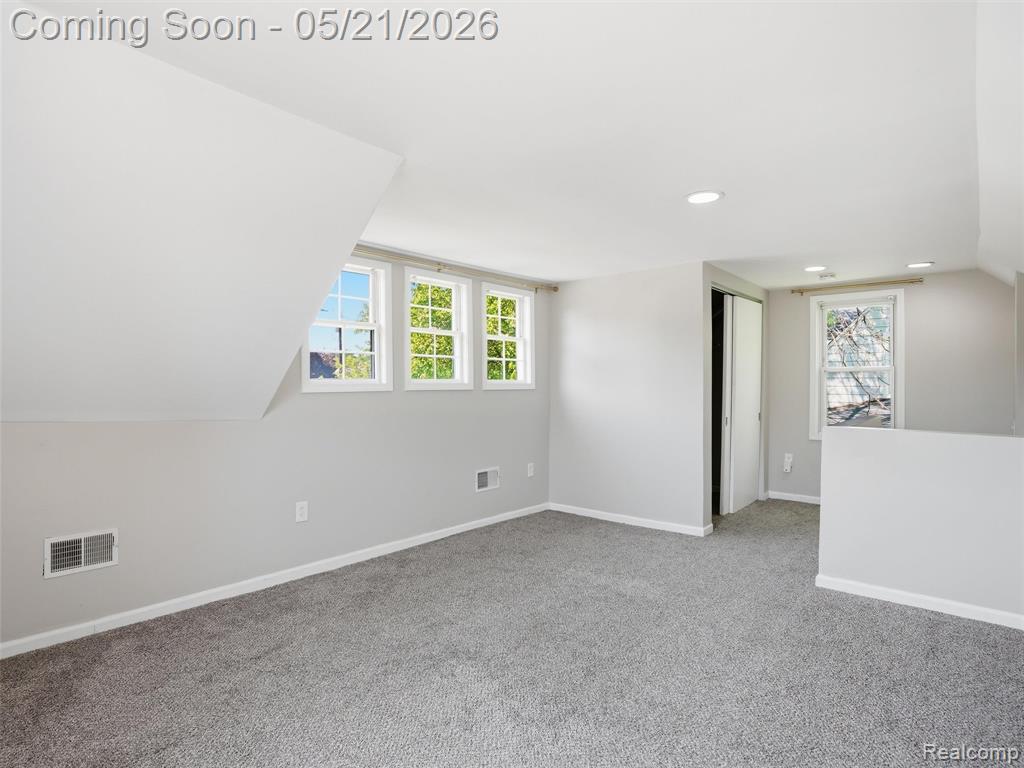 22329 Maxine Street, Saint Clair Shores, MI 48080 — Photo 21