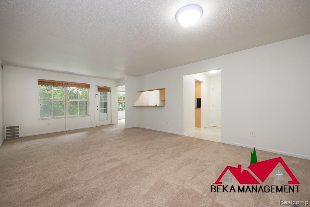 127 Fieldcrest Street, Ann Arbor, MI 48103 — Photo 6