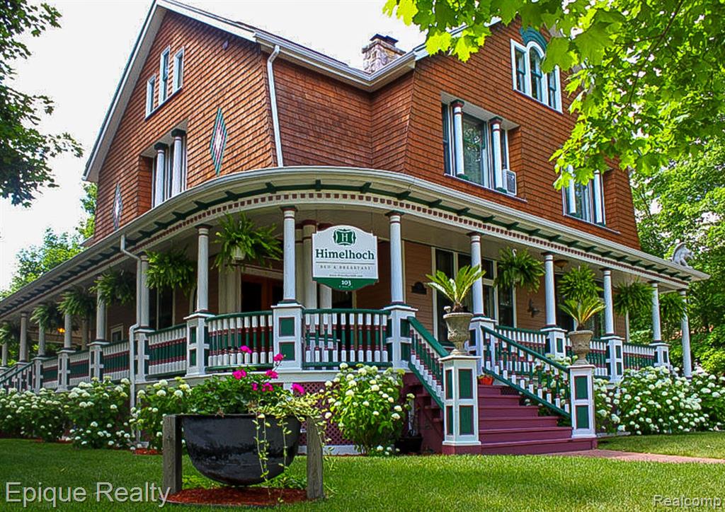 103 N ALMER Street - Photo 2