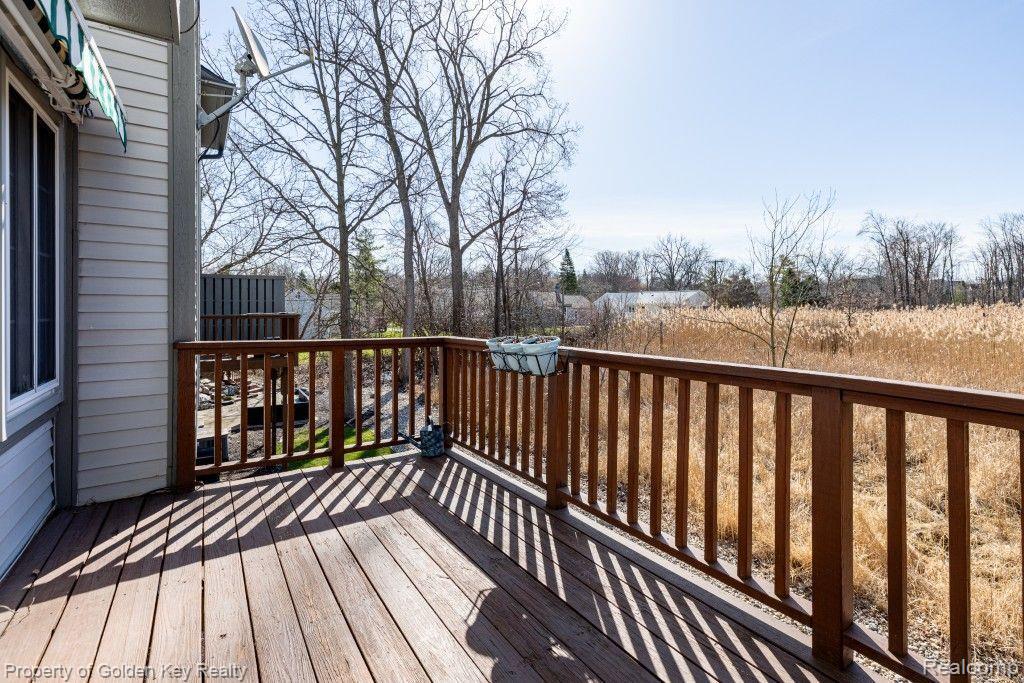 573 WINWOOD, Unit 34, Walled Lake, MI 48390 — Photo 24