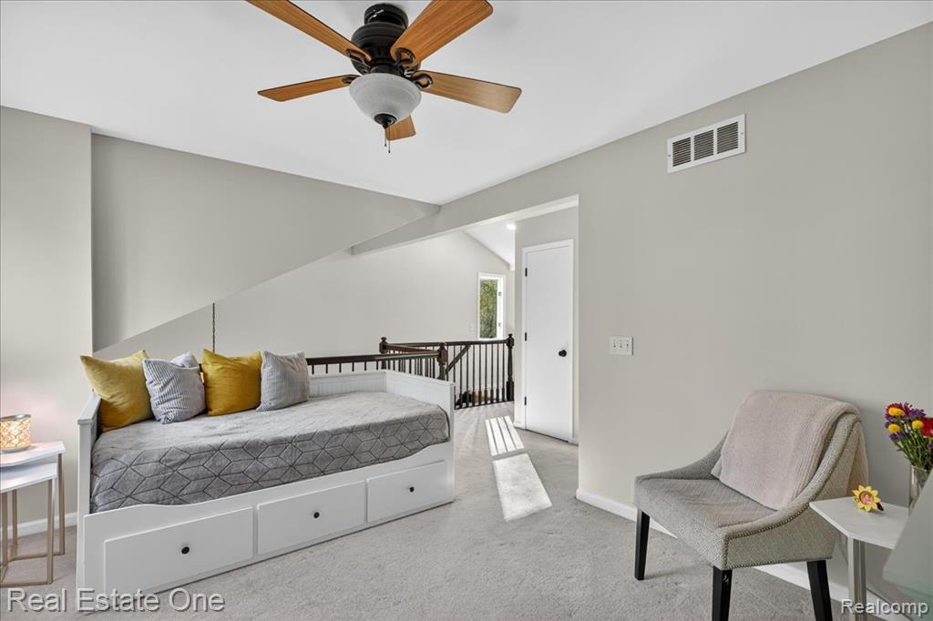 693 Knibbe Road, Lake Orion, MI 48362 — Photo 58